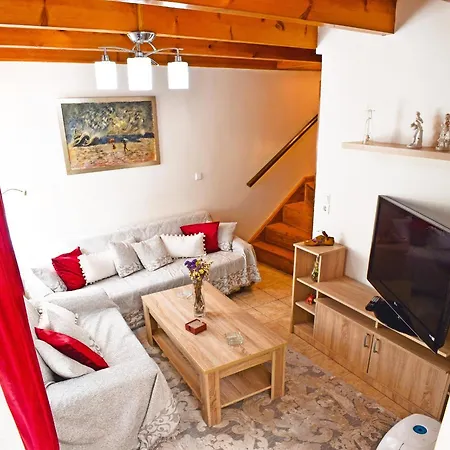 Apartment Marilou's *